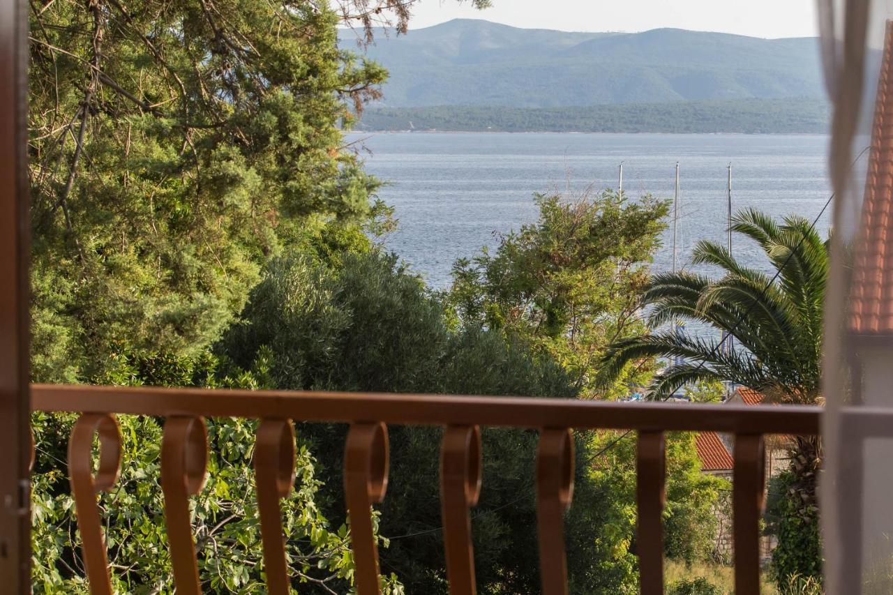 Apartman Sesna Bol Extérieur photo