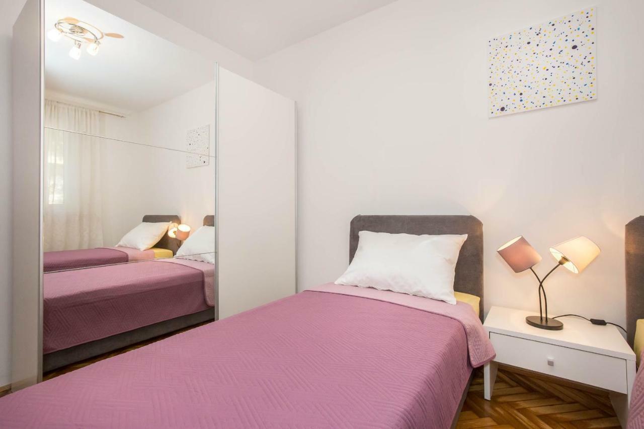 Apartman Sesna Bol Extérieur photo